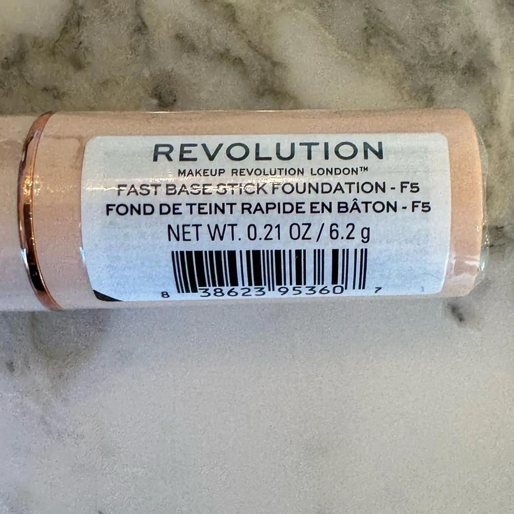1 Piece - REVOLUTION Fast Base Stick Foundation Shade F5 New Sealed